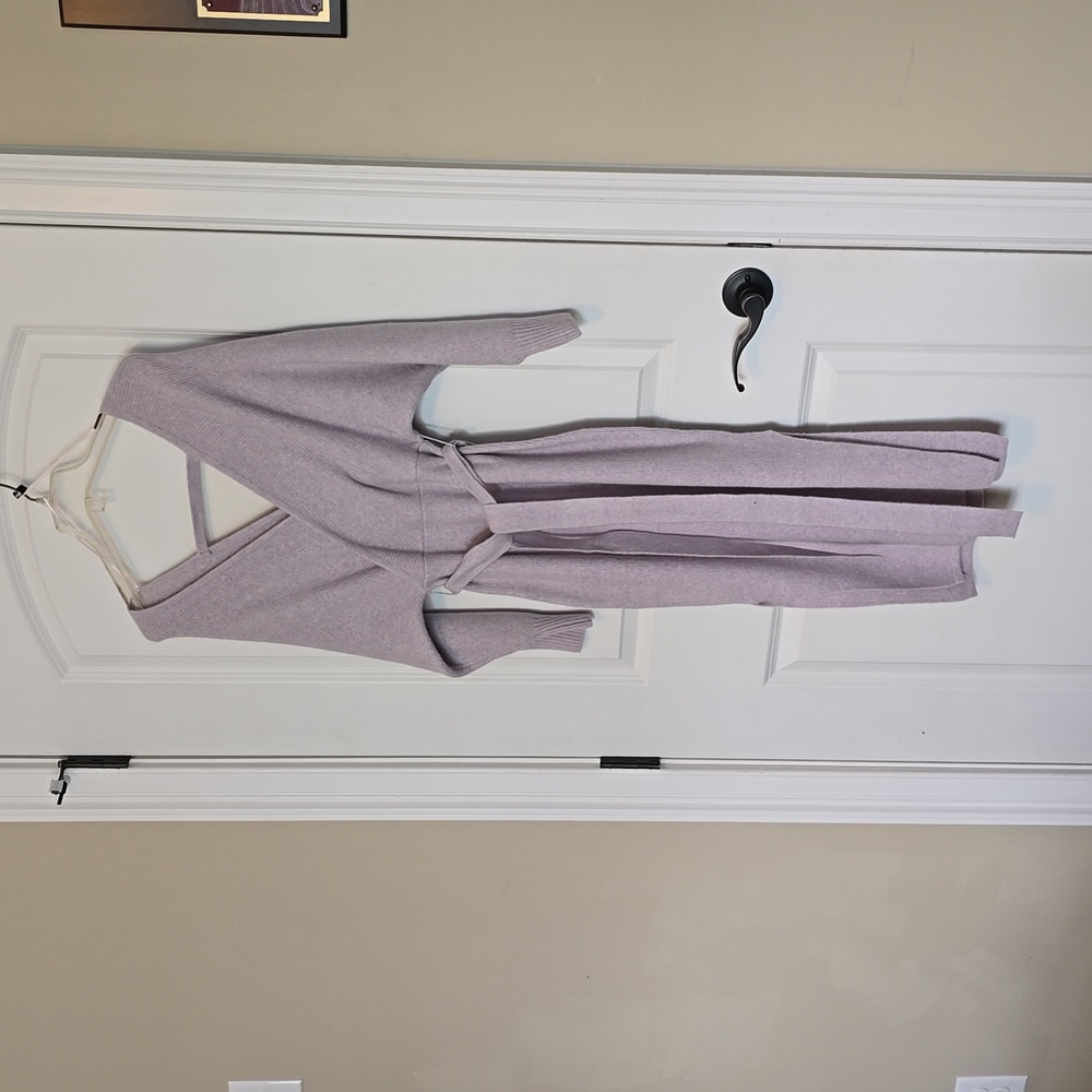Lady sweater dress